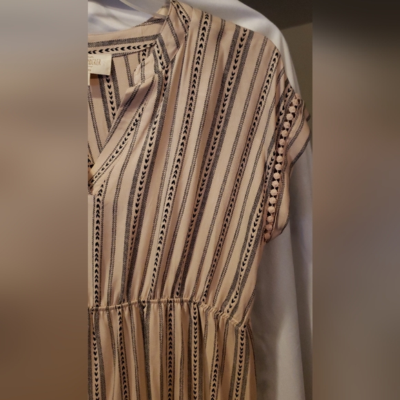 Womens Sweet Wanderer Maternity Beige and Blacked Lined Dress Stretch Size L - Picture 5 of 13